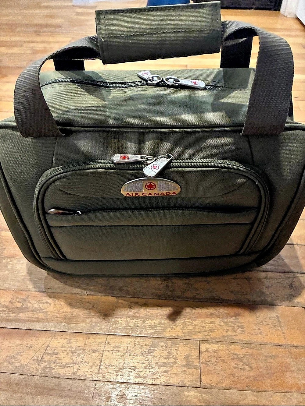 Air Canada Travel Duffel Bag Green